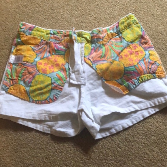 chubbies Pants - White Pineapple Chubbies Shorts 0/xs